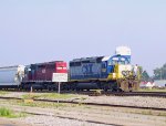 CSX 8151 leads a train into the yard